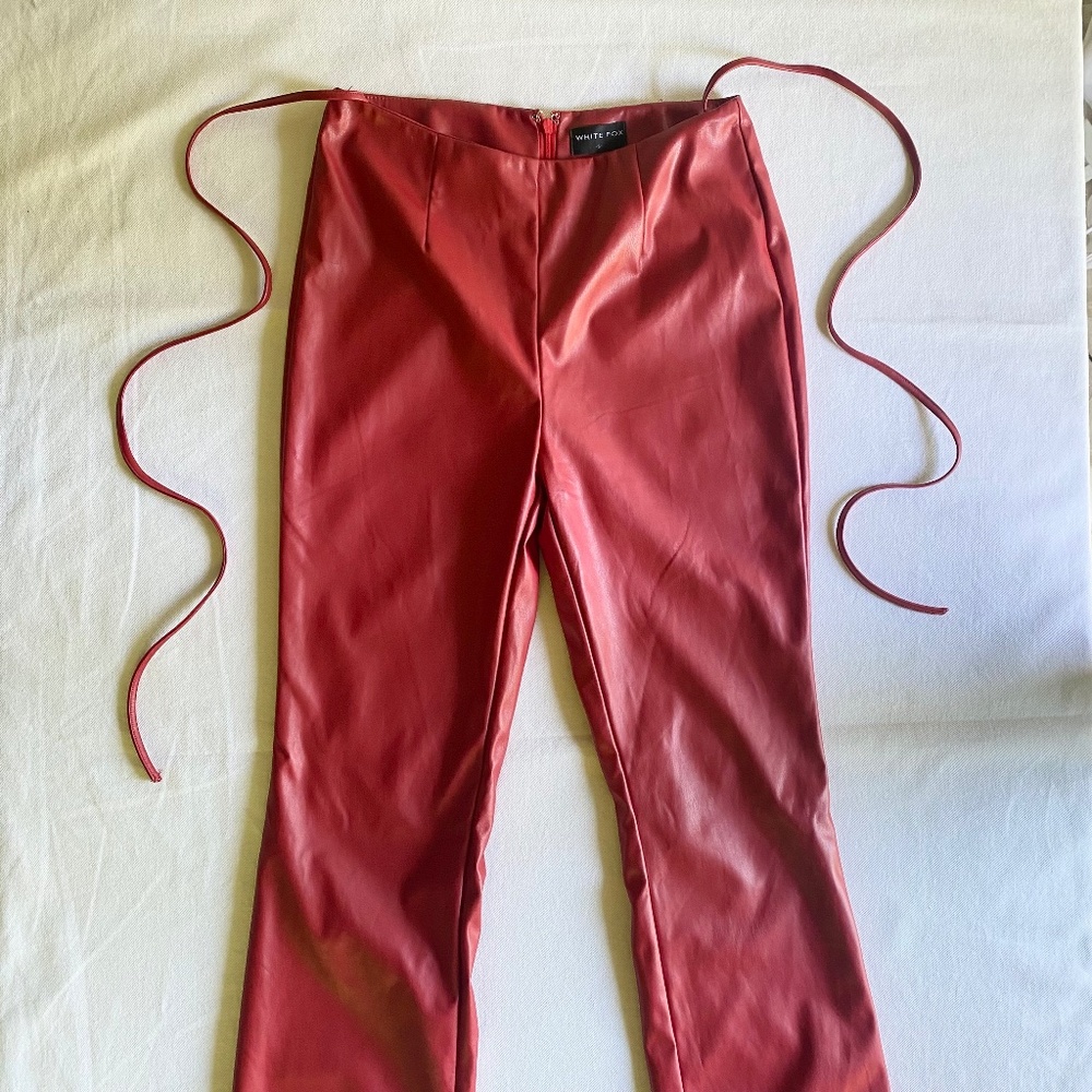 New She Devil Halloween Costume Red Faux Leather Flare Trousers Women’s Small